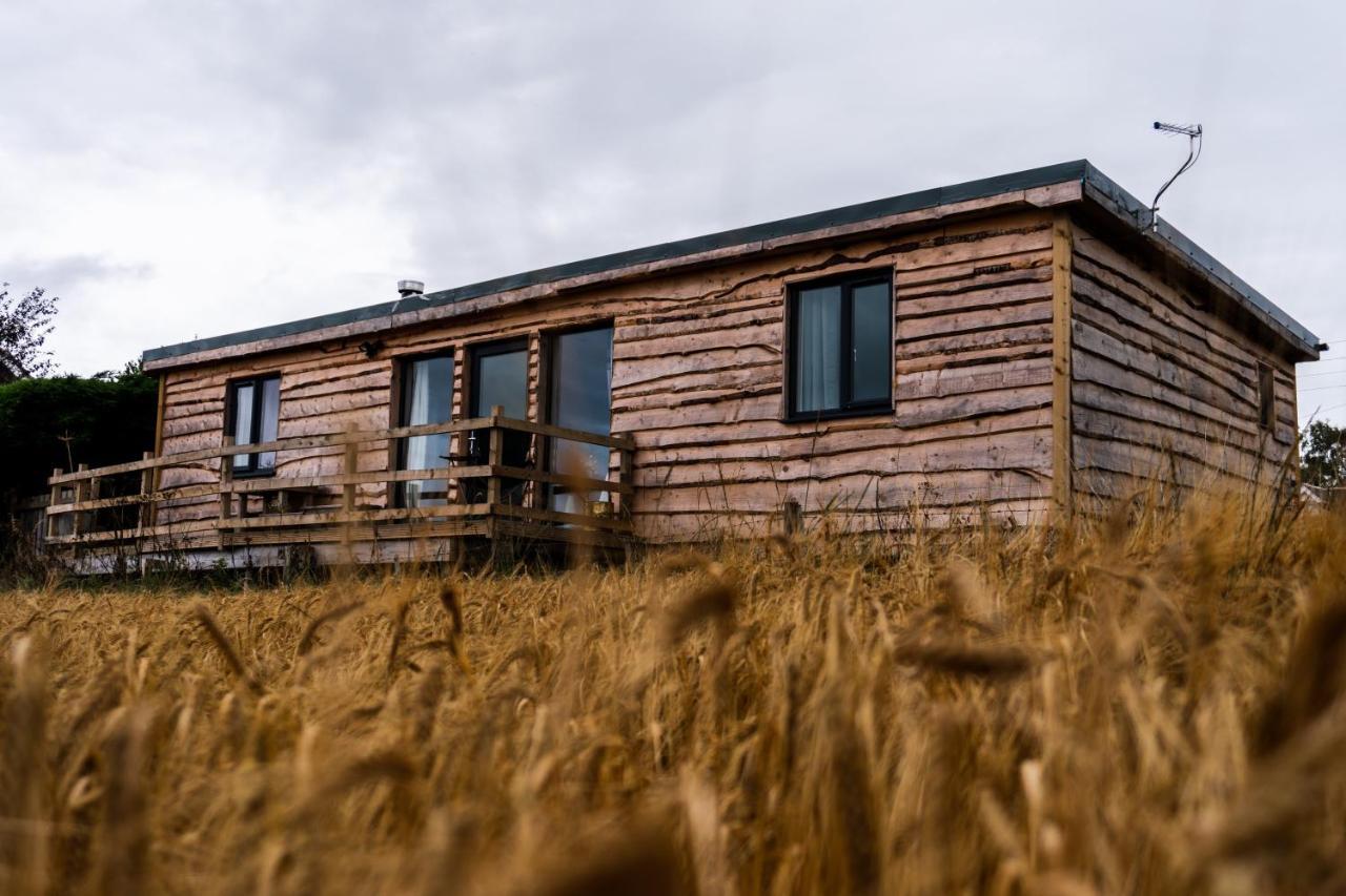 Culbokie Lodges Exterior photo